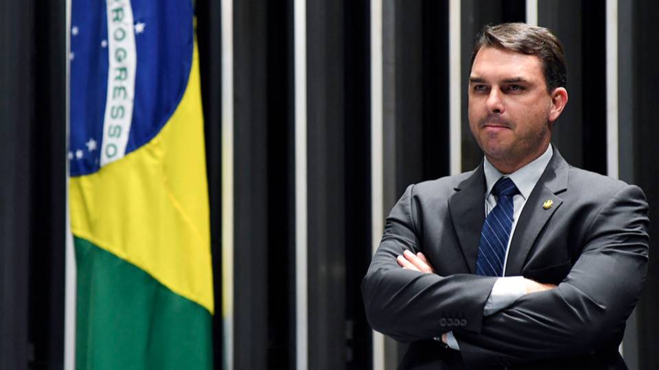 PGR inicia apuração sobre reunião de Heleno e Ramagem com defesa de Flávio flavio-bolsonaro