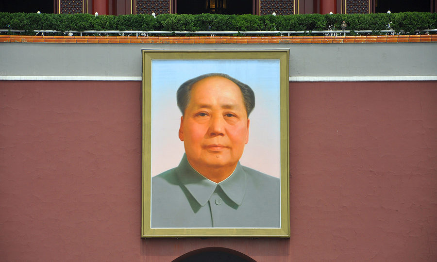 Retrato de Mao Tsé-Tung na Praça Tiananmen, centro de Pequim.